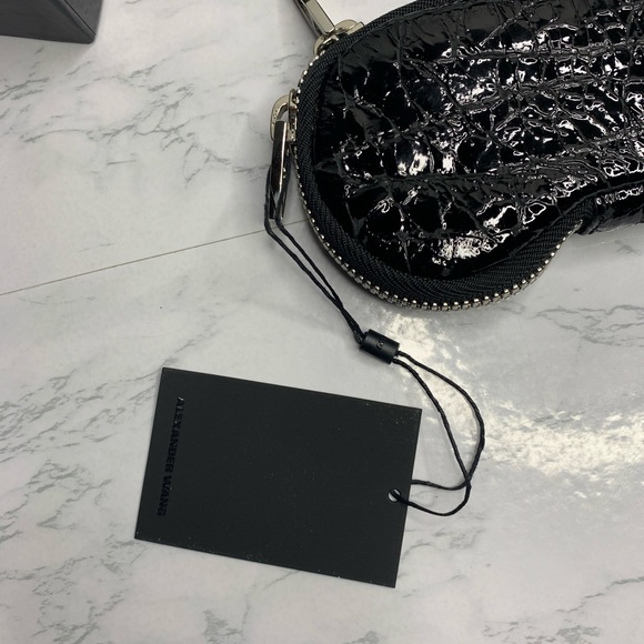 AW EMBOSSED SUNGLASSES CASE - Picture 4 of 8